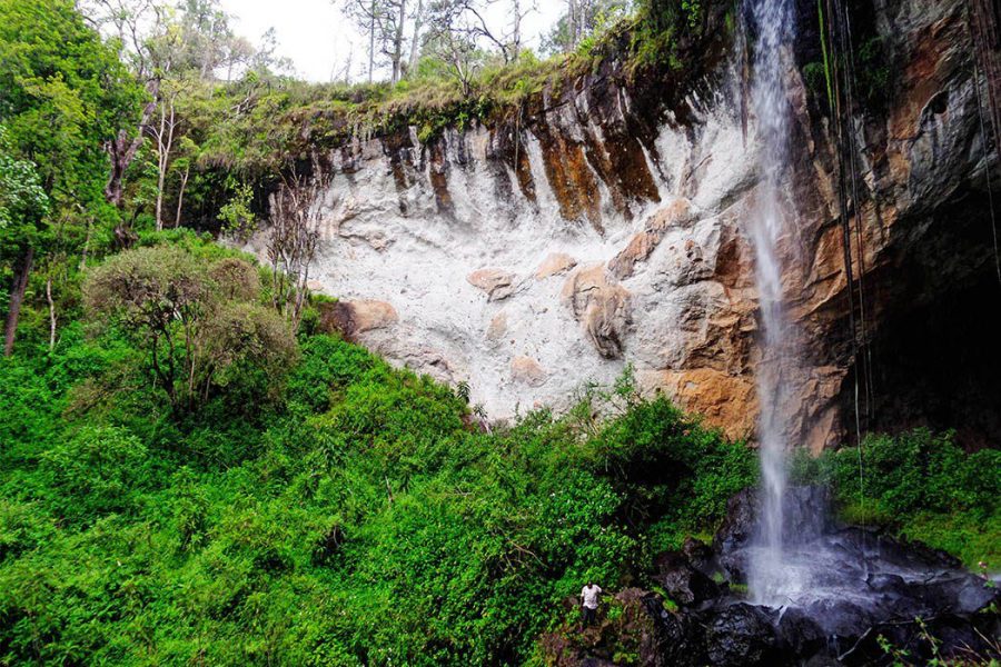 Nguvuli Caves and Waterfalls